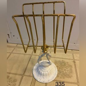 Vintage wrought iron  Swan face cloth / hand towel  Holder